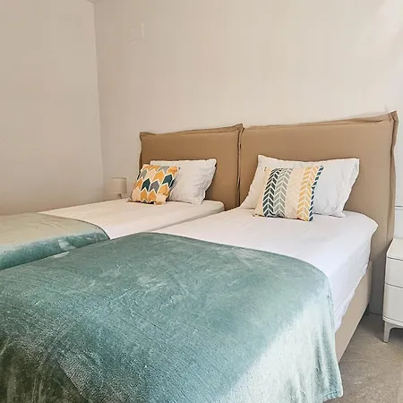 Two Bedroom In Sunny Golf, * Estepona