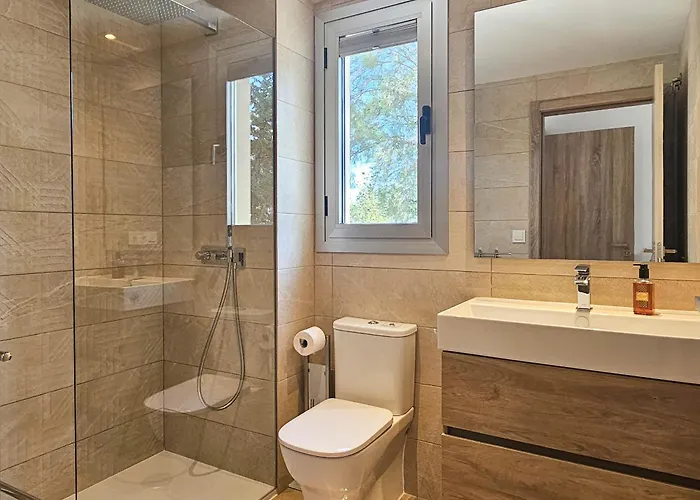 Apartment Two Bedroom In Sunny Golf,