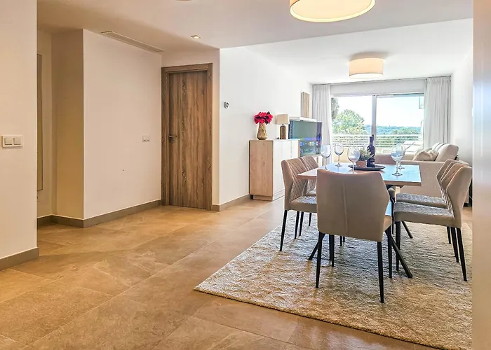 Apartment Two Bedroom In Sunny Golf, Estepona