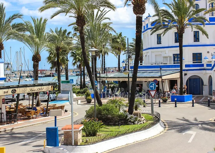 Two Bedroom In Sunny Golf, *